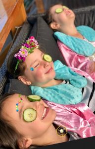 Maddis pamper party
